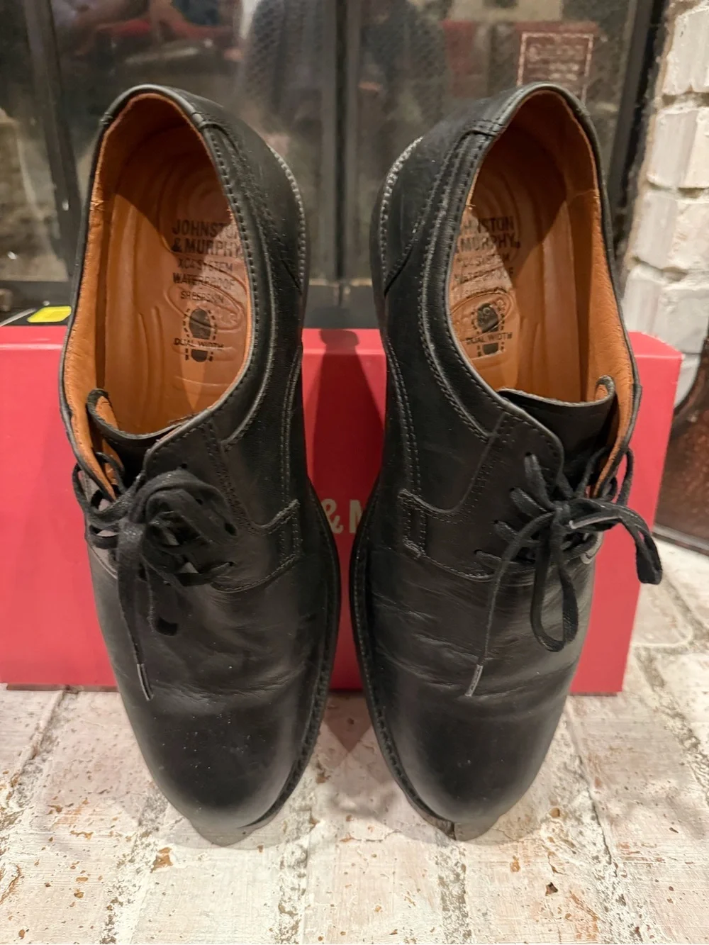 Johnston & Murphy Black Leather Derby Lace-Up Shoes